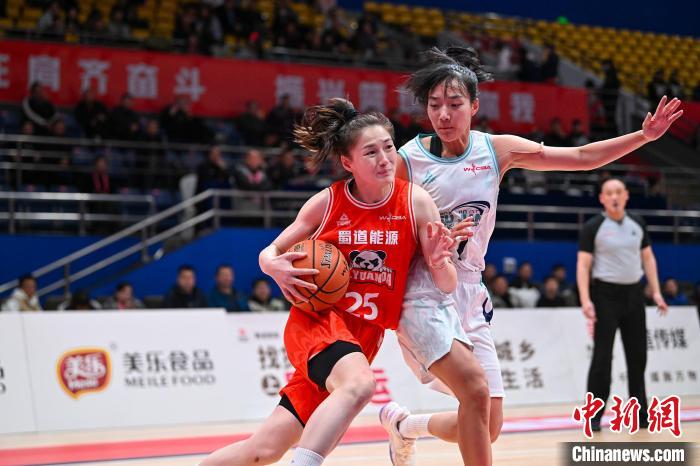 WCBA战报：四川女篮大胜福建女篮收获“四连胜”