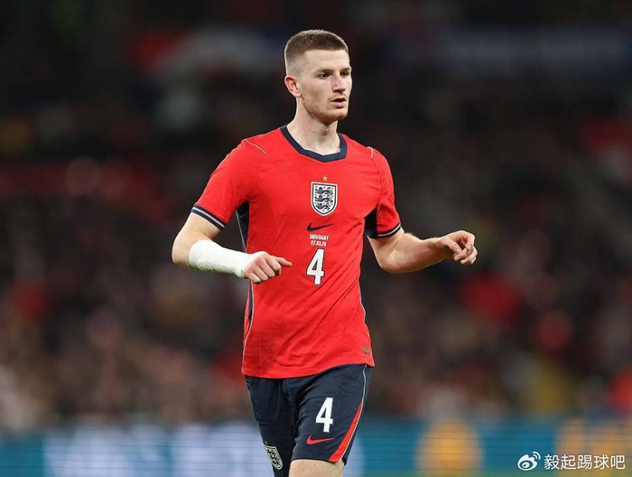 安德森晒合照倾向曼联 曼城争夺遇挑战